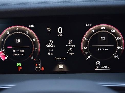 New 2026 Volkswagen Tiguan SE image 12