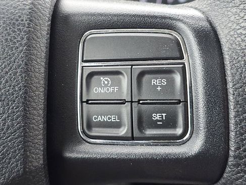 Used 2016 Dodge Journey SXT w/ Comfort/Convenience Group image 27