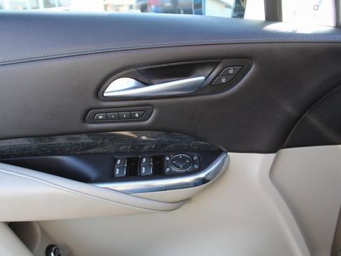 Used 2023 Cadillac XT4 Premium Luxury w/ Driver Assist Package image 34