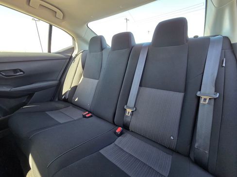 Used 2025 Nissan Sentra SV image 24