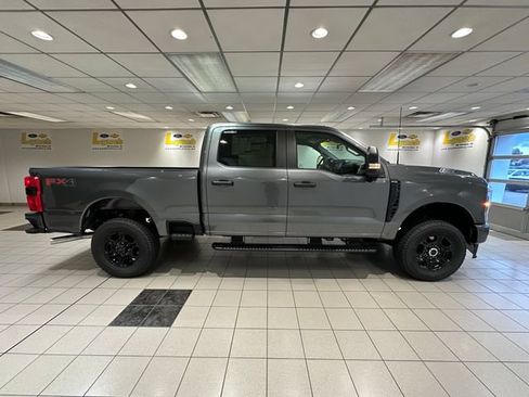 New 2026 Ford F250 XL AWD/4WD image 3