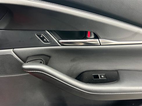 Certified 2025 MAZDA CX-30 AWD 2.5 S w/ Preferred Package image 22