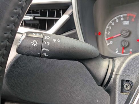Used 2020 Toyota Corolla SE w/ Carpet Mat Package FWD image 21