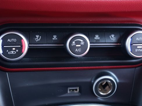 Used 2021 Alfa Romeo Stelvio Sprint w/ Active Assist 1 Package RWD image 10