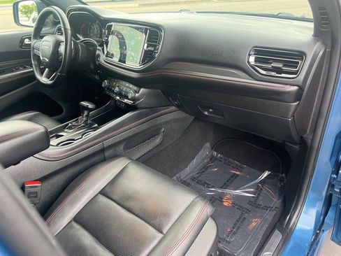 Used 2025 Dodge Durango GT image 33