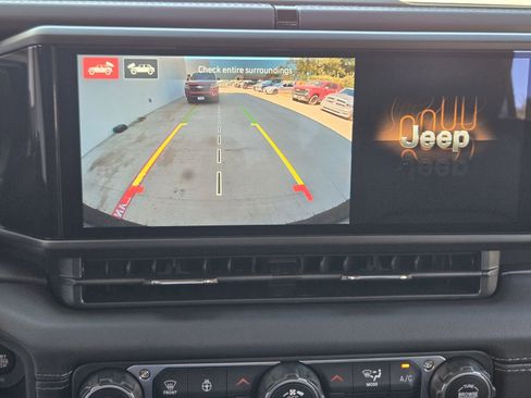 New 2025 Jeep Wrangler Sahara image 16