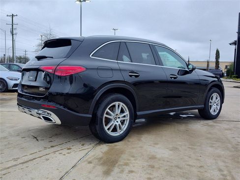 New 2025 Mercedes-Benz GLC 300 image 4