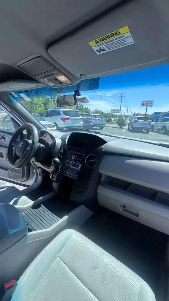 Used 2015 Honda Pilot LX image 11
