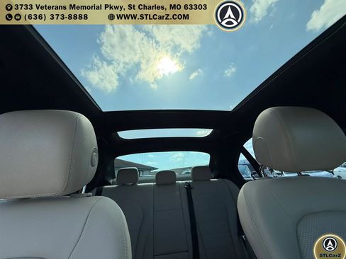 Used 2018 Mercedes-Benz C 300 4MATIC Sedan w/ Multimedia Package image 18