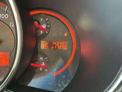 Used 2010 Nissan Murano LE AWD/4WD image 30
