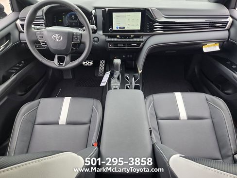 New 2026 Toyota Camry SE FWD image 9
