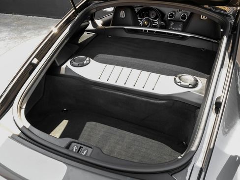 Used 2019 Porsche 718 Cayman S RWD image 52
