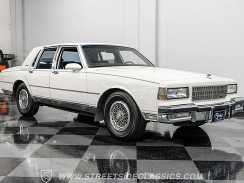 Used 1987 Chevrolet Caprice Classic Brougham image 16