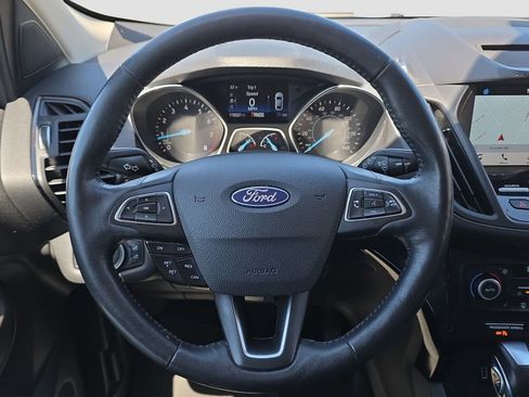Used 2018 Ford Escape Titanium AWD/4WD image 9
