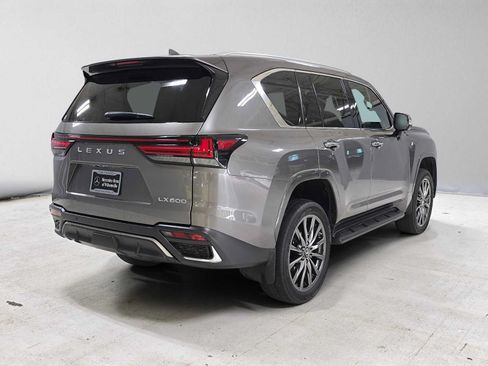 Used 2023 Lexus LX 600 F Sport w/ Accessory Package (Z1) AWD/4WD image 3
