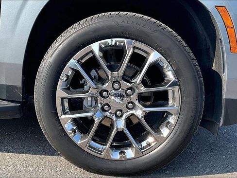 Used 2026 Chevrolet Tahoe LT w/ Comfort Package AWD/4WD image 8