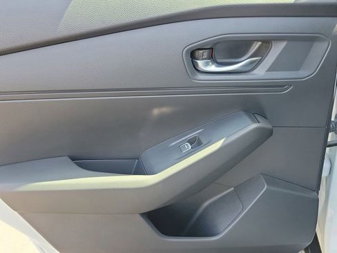 Certified 2023 Honda Accord EX image 13