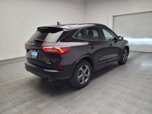 Used 2023 Ford Escape ST-Line AWD/4WD image 9