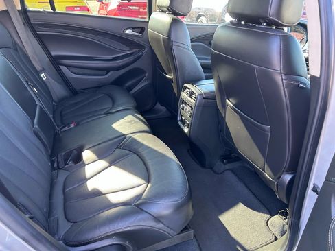 Used 2016 Buick Envision Premium image 21