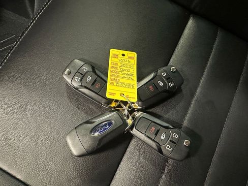 Used 2023 Ford Transit 350 DRW AWD image 20