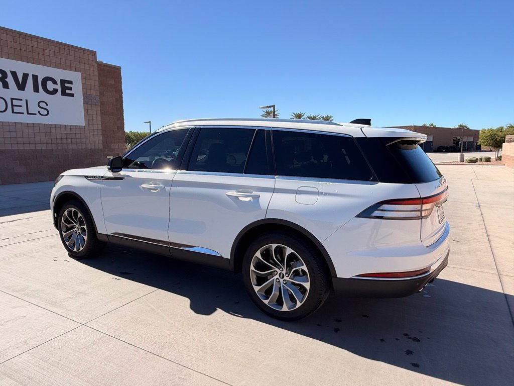 Used 2025 Lincoln Aviator Reserve w/ Illumination Package AWD/4WD image 10
