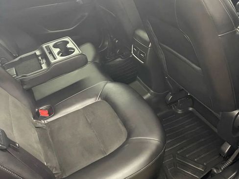 Used 2020 MAZDA CX-5 Touring image 13