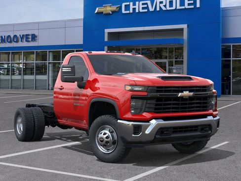 New 2026 Chevrolet Silverado 3500 W/T w/ WT Convenience Package AWD/4WD image 7