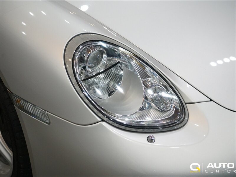 Used 2005 Porsche Boxster S RWD image 4