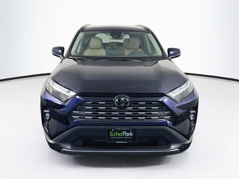 Used 2025 Toyota RAV4 Limited FWD image 2