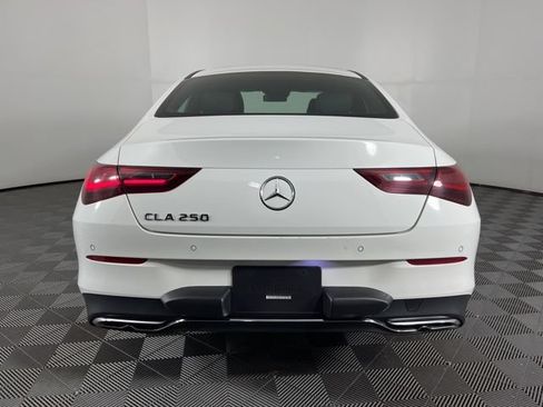 Used 2025 Mercedes-Benz CLA 250 image 10