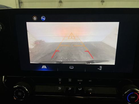 Used 2023 Chevrolet Colorado Trail Boss w/ Advanced Trailering Package image 7