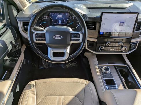 Certified 2023 Ford Expedition Limited image 15