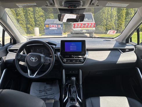 Certified 2025 Toyota Corolla Cross XLE AWD/4WD image 15