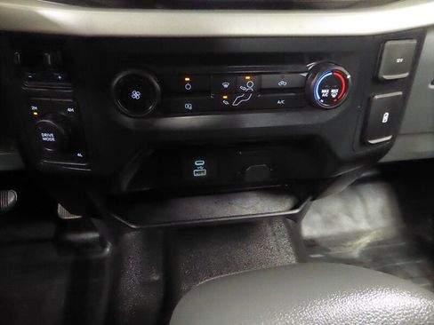 Used 2022 Ford F150 XL w/ Trailer Tow Package AWD/4WD image 14