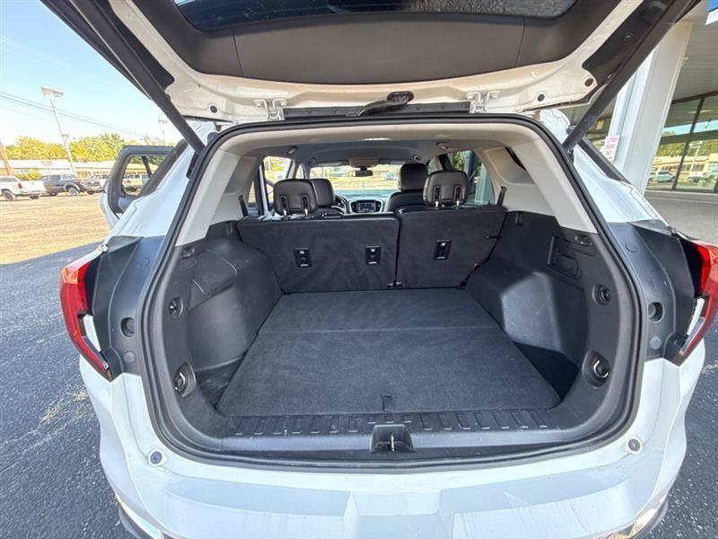 Used 2019 GMC Terrain SLT w/ Preferred Package FWD image 15