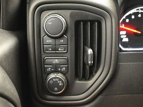 Used 2021 Chevrolet Silverado 1500 Custom w/ Safety Confidence Package AWD/4WD image 12