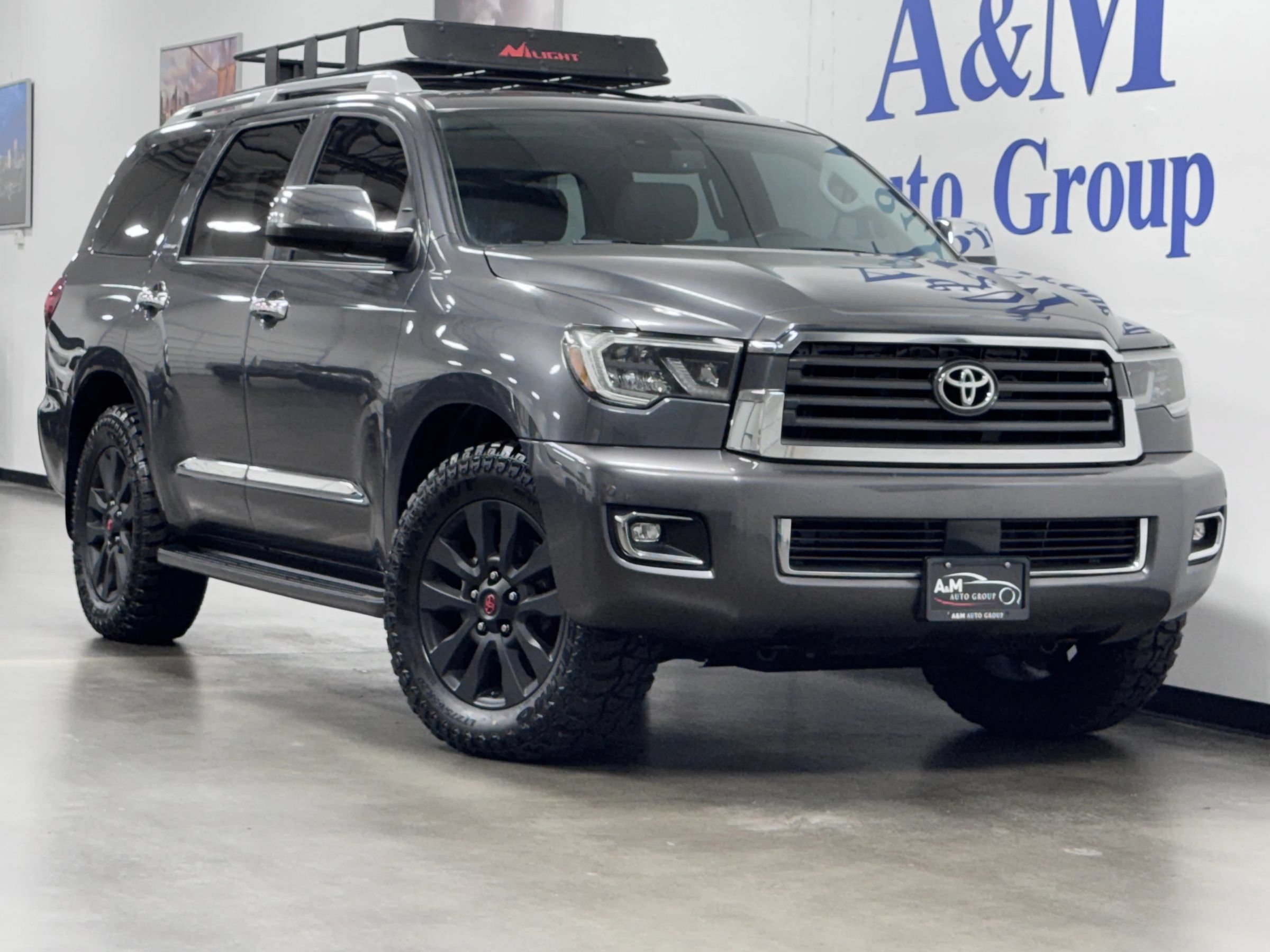 Used 2018 Toyota Sequoia Limited w/ Safety & Convenience Package AWD/4WD image 1