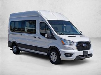 Used 2022 Ford Transit 350 XLT video 3