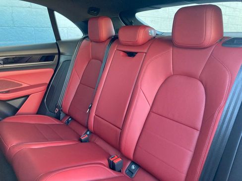 New 2025 Porsche Macan 4S Electric image 7