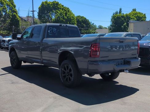 New 2026 RAM 2500 Laramie w/ Night Edition AWD/4WD image 5