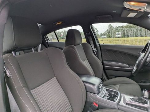 Used 2023 Dodge Charger GT image 40