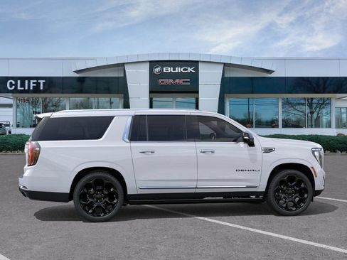 New 2026 GMC Yukon XL Denali w/ Denali Reserve Package AWD/4WD image 10