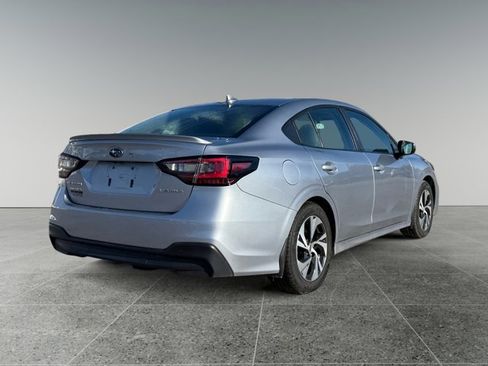 Used 2023 Subaru Legacy Premium image 5