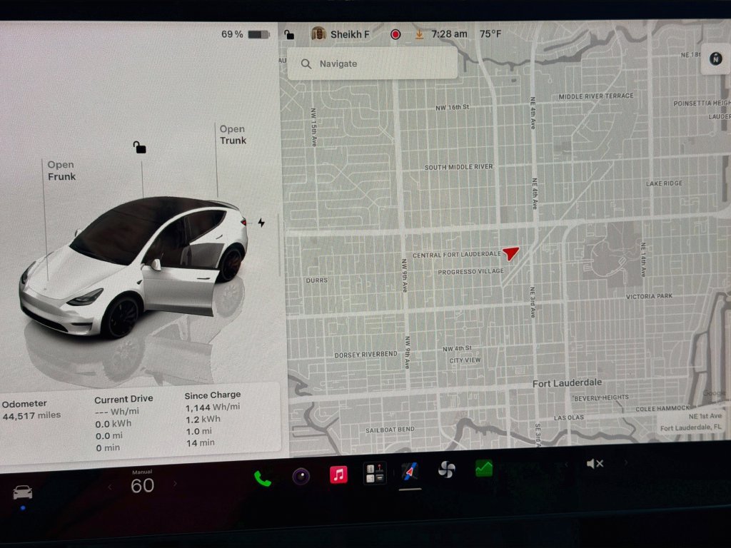 Used 2022 Tesla Model Y Performance AWD/4WD image 13