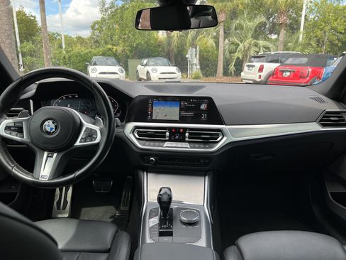 Used 2019 BMW 330i Sedan w/ M Sport Package RWD image 29
