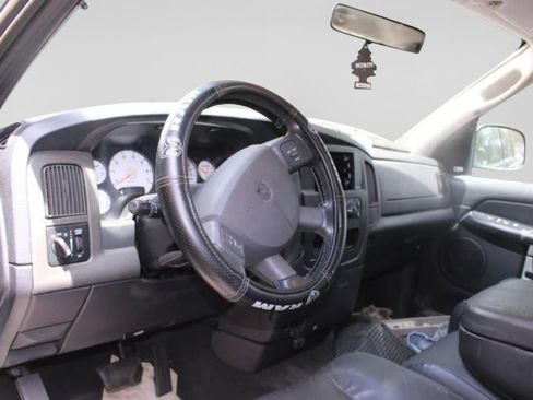 Used 2004 Dodge Ram 1500 Truck SLT w/ Quad Cab Value Group RWD image 4