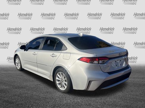 Used 2022 Toyota Corolla LE image 8