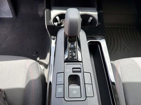 Used 2024 Toyota Prius Prime FWD image 29