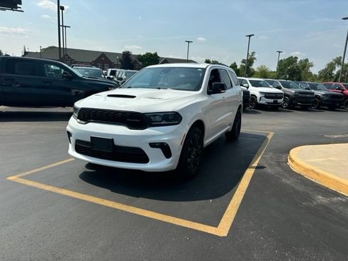 Used 2023 Dodge Durango GT AWD/4WD image 3