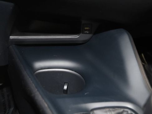 Used 2021 Toyota C-HR LE image 26